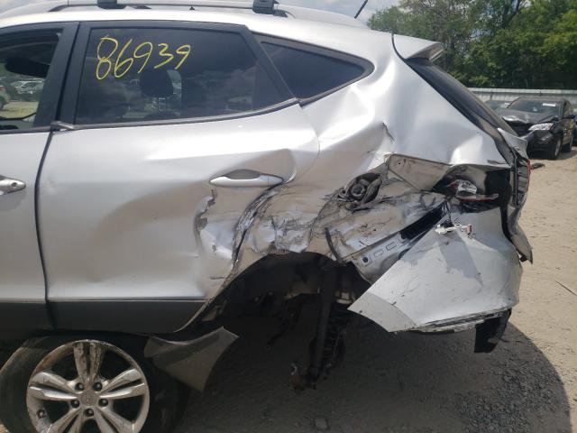 Photo 9 from auction – 2013 HYUNDAI TUCSON GLS with VIN KM8JUCAC3DU619141