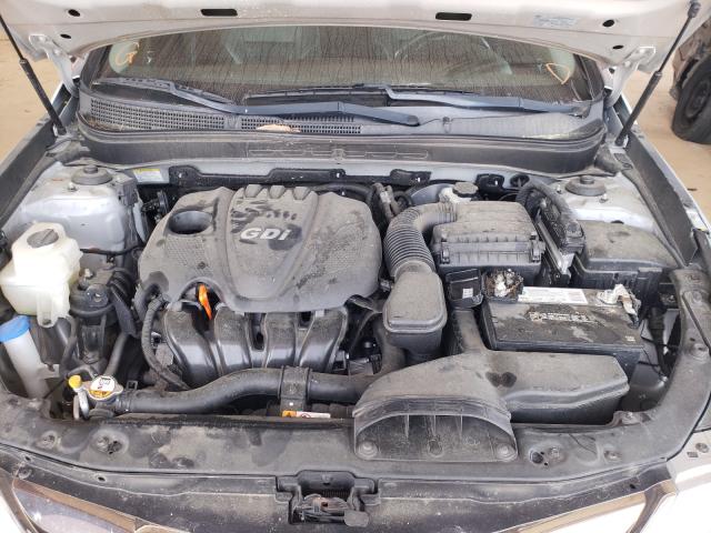 Photo 7 from auction – 2013 HYUNDAI SONATA SE with VIN 5NPEC4AC0DH548196