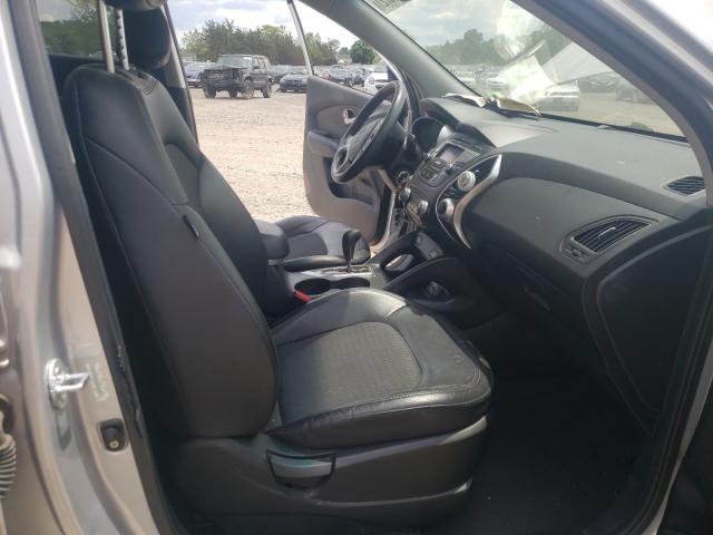 Photo 5 from auction – 2013 HYUNDAI TUCSON GLS with VIN KM8JUCAC3DU619141
