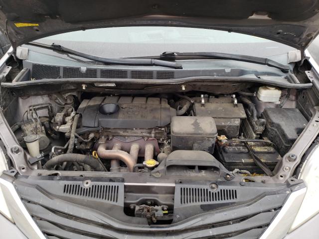 Photo 7 from auction – 2011 TOYOTA SIENNA BAS with VIN 5TDKA3DC2BS001128