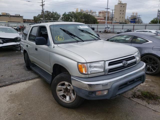TOYOTA 4RUNNER 2000 with VIN JT3GM84R2Y0059058 - Photo from auction