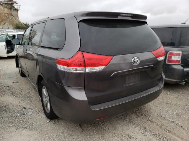 Photo 3 from auction – 2011 TOYOTA SIENNA BAS with VIN 5TDKA3DC2BS001128