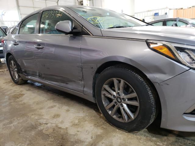 Photo 9 from auction – 2016 HYUNDAI SONATA SE with VIN 5NPE24AF7GH301629