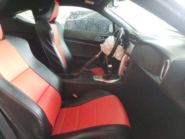 Photo 5 from auction – 2017 TOYOTA 86 BASE with VIN JF1ZNAA14H8704601