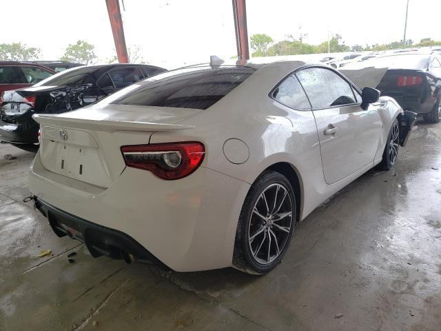 Photo 4 from auction – 2017 TOYOTA 86 BASE with VIN JF1ZNAA14H8704601