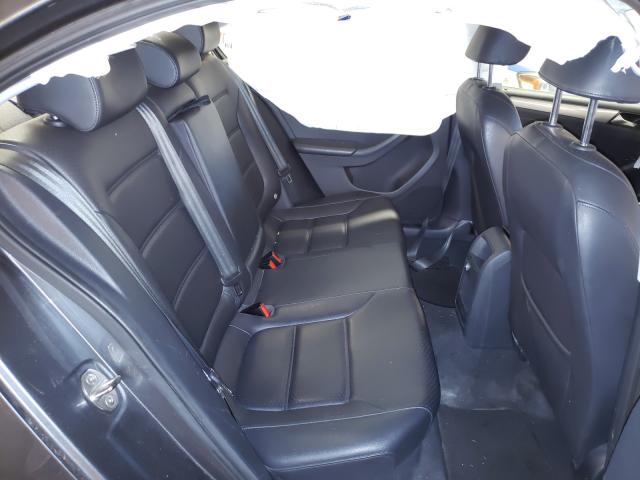 Photo 6 from auction – 2017 VOLKSWAGEN JETTA SE with VIN 3VWDB7AJ7HM243628