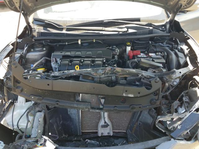 Photo 7 from auction – 2017 NISSAN SENTRA S with VIN 3N1AB7AP4HY367121