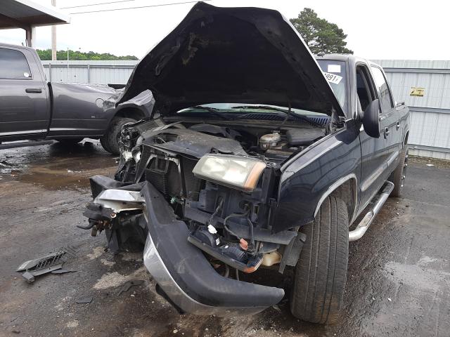 Photo 2 from auction – 2004 CHEVROLET SILVERADO with VIN 2GCEK13T141388815