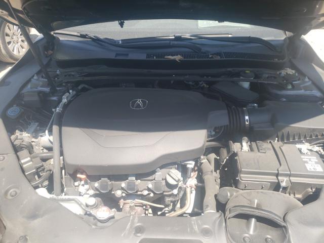 Photo 7 from auction – 2017 ACURA TLX TECH with VIN 19UUB3F59HA003213