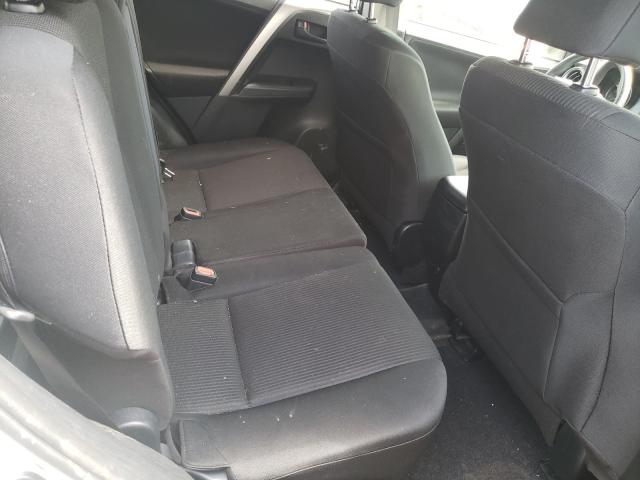Photo 6 from auction – 2017 TOYOTA RAV4 LE with VIN JTMZFREV1HJ131166