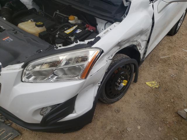 Photo 9 from auction – 2015 CHEVROLET TRAX 1LT with VIN 3GNCJLSB8FL251619