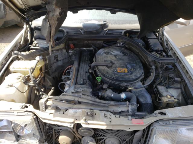 Photo 7 from auction – 1991 MERCEDES-BENZ 300 E with VIN WDBEA30D0MB330494