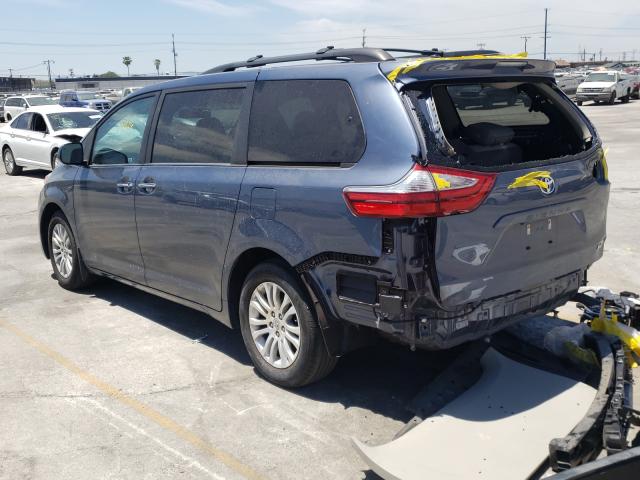 Photo 3 from auction – 2017 TOYOTA SIENNA XLE with VIN 5TDYZ3DC8HS854709