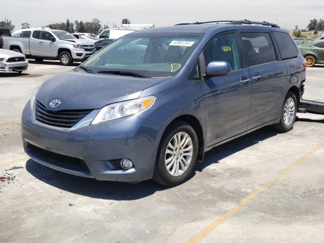 Photo 2 from auction – 2017 TOYOTA SIENNA XLE with VIN 5TDYZ3DC8HS854709
