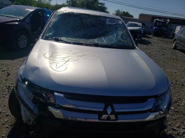 Photo 7 from auction – 2018 MITSUBISHI OUTLANDER with VIN JA4AD3A39JZ008852