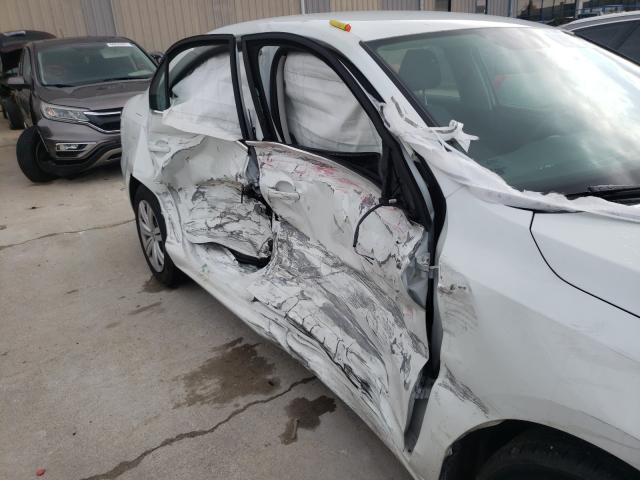 Photo 9 from auction – 2017 VOLKSWAGEN JETTA S with VIN 3VW2B7AJXHM236549