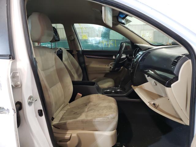 Photo 5 from auction – 2012 KIA SORENTO BA with VIN 5XYKT3A12CG215547