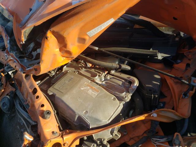 Photo 7 from auction – 2015 TOYOTA PRIUS C with VIN JTDKDTB39F1093352