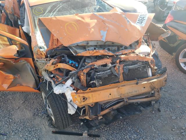 Photo 9 from auction – 2015 TOYOTA PRIUS C with VIN JTDKDTB39F1093352
