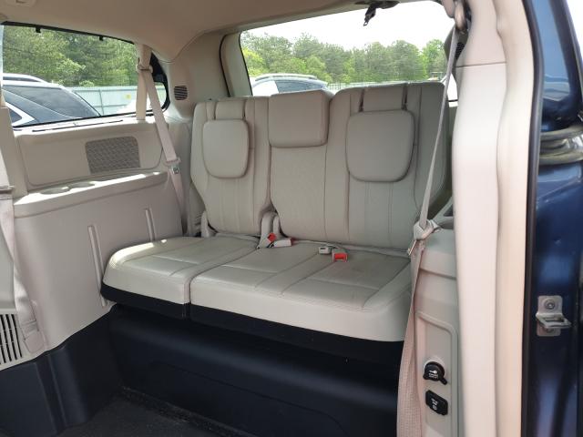 Photo 6 from auction – 2011 CHRYSLER TOWN & COU with VIN 2A4RR8DG4BR763449