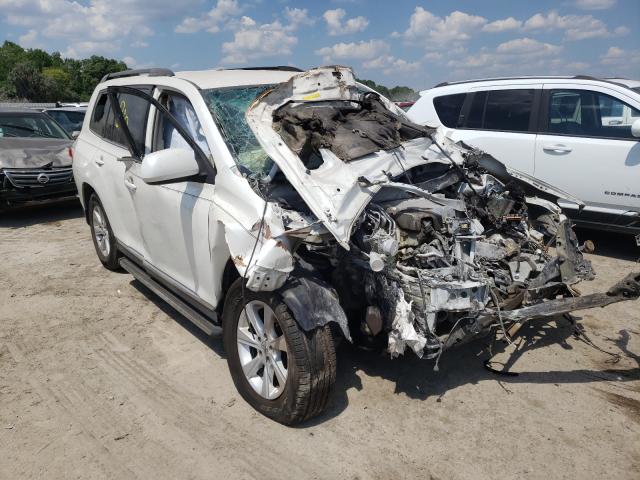TOYOTA HIGHLANDER 2013 with VIN 5TDZK3EH8DS095010 - Photo from auction