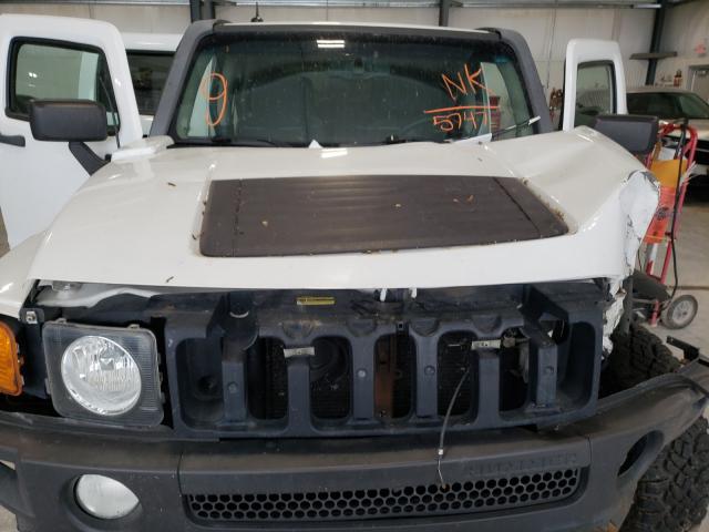 Photo 7 from auction – 2006 HUMMER H3 with VIN 5GTDN136X68225747