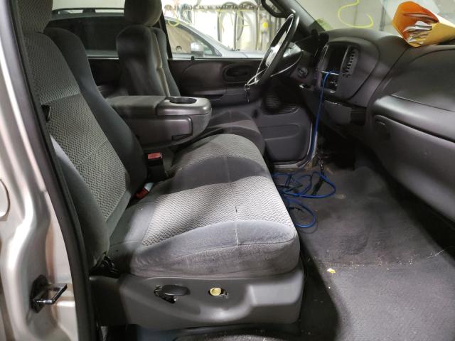 Photo 5 from auction – 2001 FORD F150 SUPER with VIN 1FTRW08L41KA85144