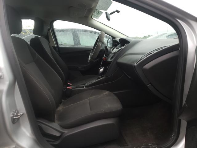 Photo 5 from auction – 2015 FORD FOCUS SE with VIN 1FADP3K27FL288965