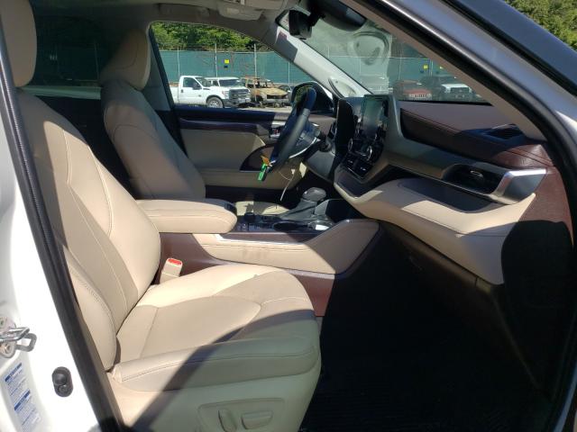 Foto 5 de la subasta – 2020 TOYOTA HIGHLANDER con VIN 5TDDZRBH9LS040657