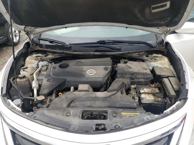 Photo 7 from auction – 2013 NISSAN ALTIMA 2.5 with VIN 1N4AL3AP1DN421314