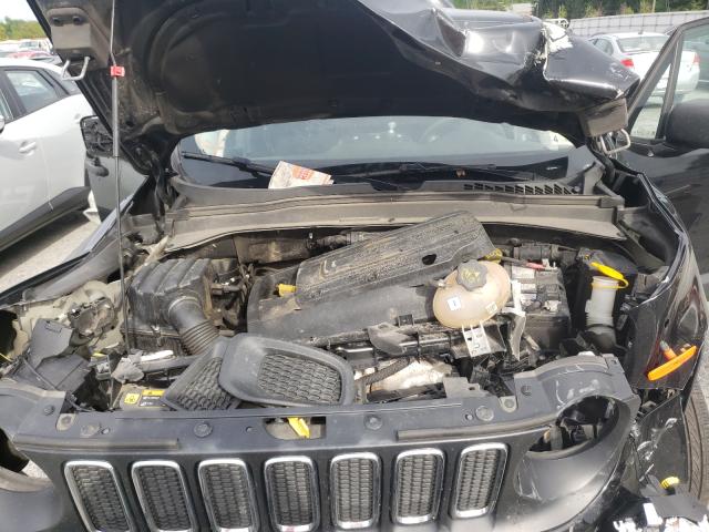 Photo 7 from auction – 2017 JEEP RENEGADE S with VIN ZACCJBAH9HPF61071