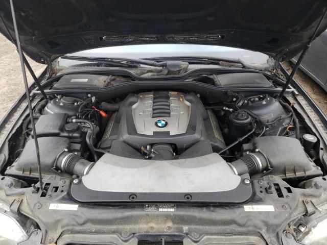 Photo 7 from auction – 2007 BMW 750 with VIN WBAHN83517DT72294