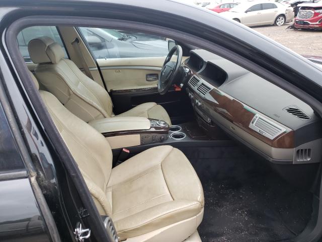 Photo 5 from auction – 2007 BMW 750 with VIN WBAHN83517DT72294