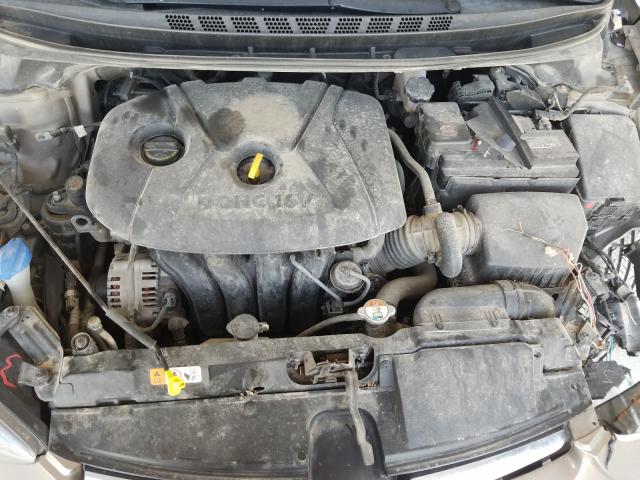 Photo 7 from auction – 2015 HYUNDAI ELANTRA SE with VIN 5NPDH4AEXFH570904