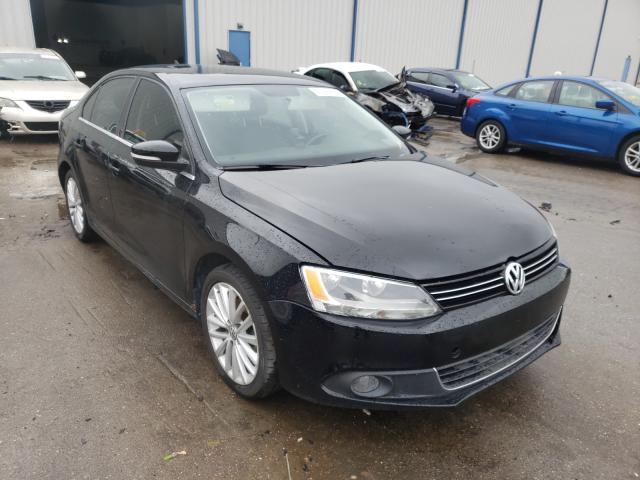 VOLKSWAGEN JETTA SEL 2013 with VIN 3VWLP7AJ1DM237136 - Photo from auction