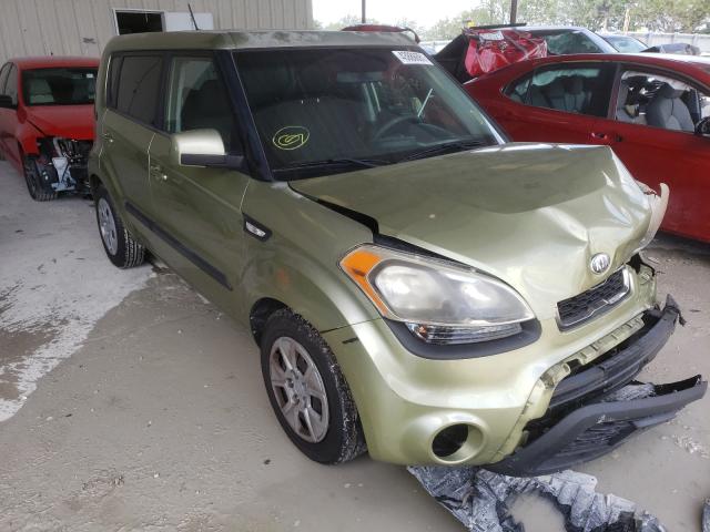 KIA SOUL 2013 with VIN KNDJT2A59D7581092 - Photo from auction