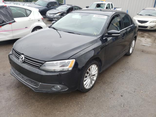 Photo 2 from auction – 2013 VOLKSWAGEN JETTA SEL with VIN 3VWLP7AJ1DM237136