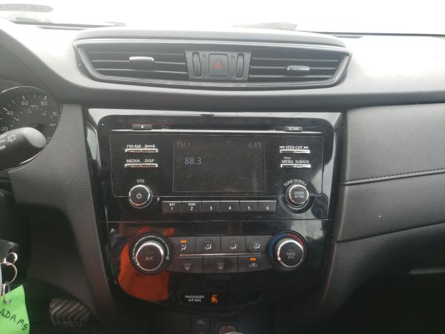 Photo 9 from auction – 2017 NISSAN ROGUE S with VIN KNMAT2MV0HP616703