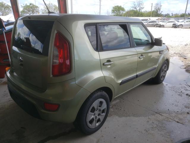 Photo 4 from auction – 2013 KIA SOUL with VIN KNDJT2A59D7581092