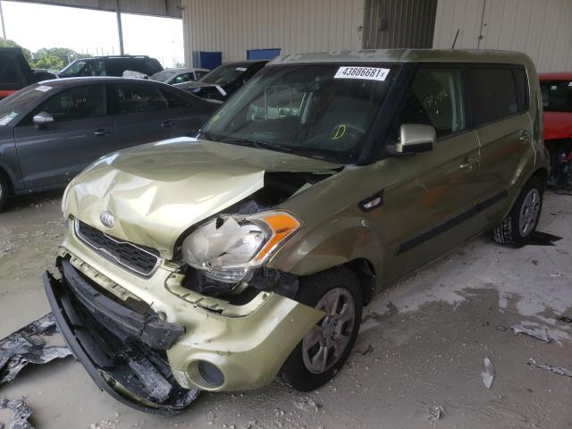 Photo 2 from auction – 2013 KIA SOUL with VIN KNDJT2A59D7581092