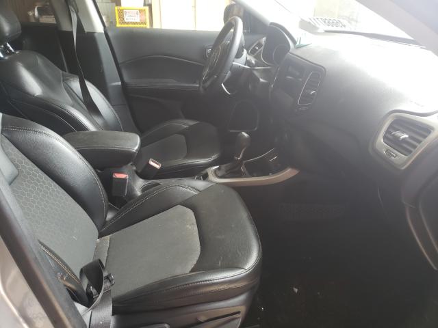 Photo 5 from auction – 2019 JEEP COMPASS LA with VIN 3C4NJCBB6KT700033
