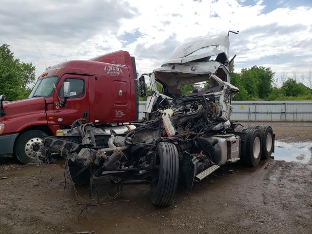 Photo 2 from auction – 2015 VOLVO VN VNL with VIN 4V4NC9EG1FN178149