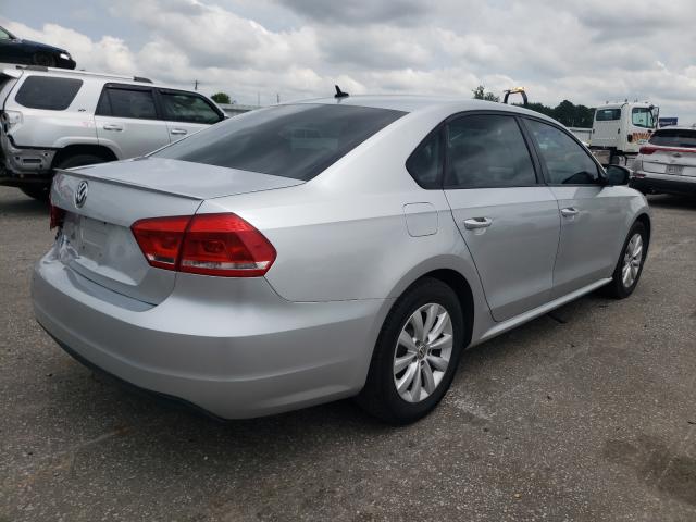 Photo 4 from auction – 2013 VOLKSWAGEN PASSAT S with VIN 1VWAP7A31DC049016