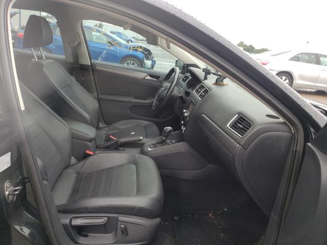 Photo 5 from auction – 2013 VOLKSWAGEN JETTA SEL with VIN 3VWLP7AJ1DM237136
