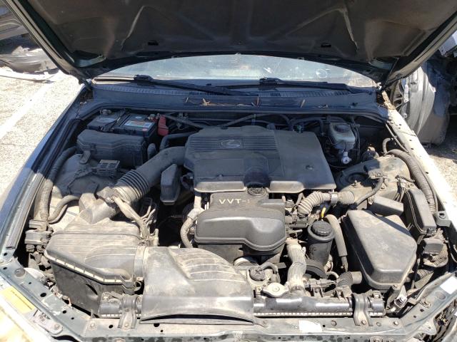Photo 7 from auction – 2001 LEXUS IS 300 with VIN JTHBD182310027332