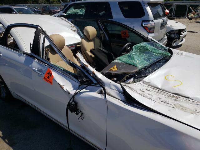 Photo 9 from auction – 2015 HYUNDAI GENESIS 3. with VIN KMHGN4JE1FU084487