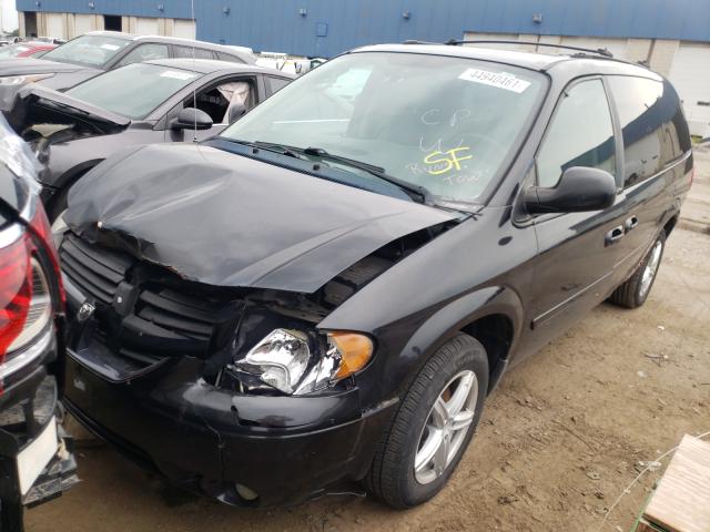 Photo 2 from auction – 2005 DODGE GRAND CARA with VIN 2D4GP44L85R210514