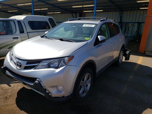 Photo 2 from auction – 2015 TOYOTA RAV4 with VIN 2T3RFREV3FW240579