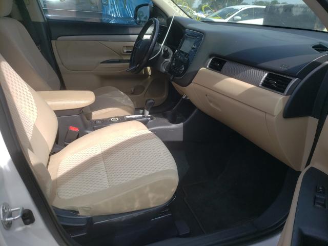 Photo 5 from auction – 2014 MITSUBISHI OUTLANDER with VIN JA4AZ3A33EZ018249