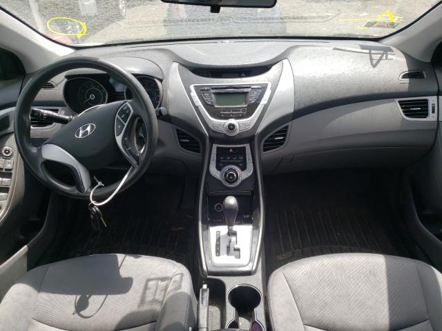 Photo 9 from auction – 2011 HYUNDAI ELANTRA GL with VIN 5NPDH4AE7BH032400